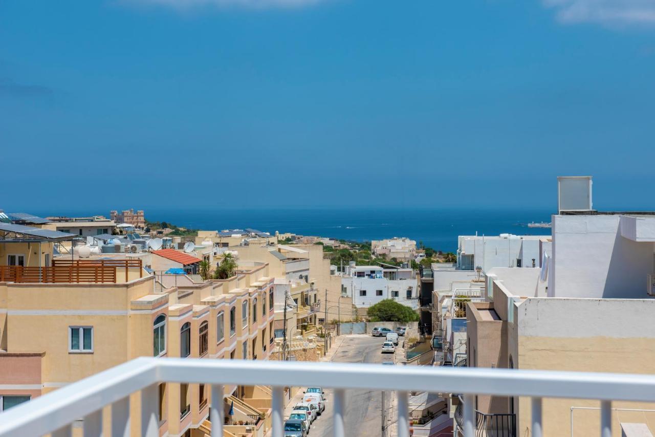 Summer Breeze Penthouse With Private Hot Tub & Terrace With Panoramic Views, By Getawaysmalta Mellieha Bagian luar foto